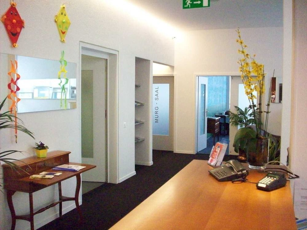 Hotel Blumenstein Self-Check In Frauenfeld Bagian luar foto